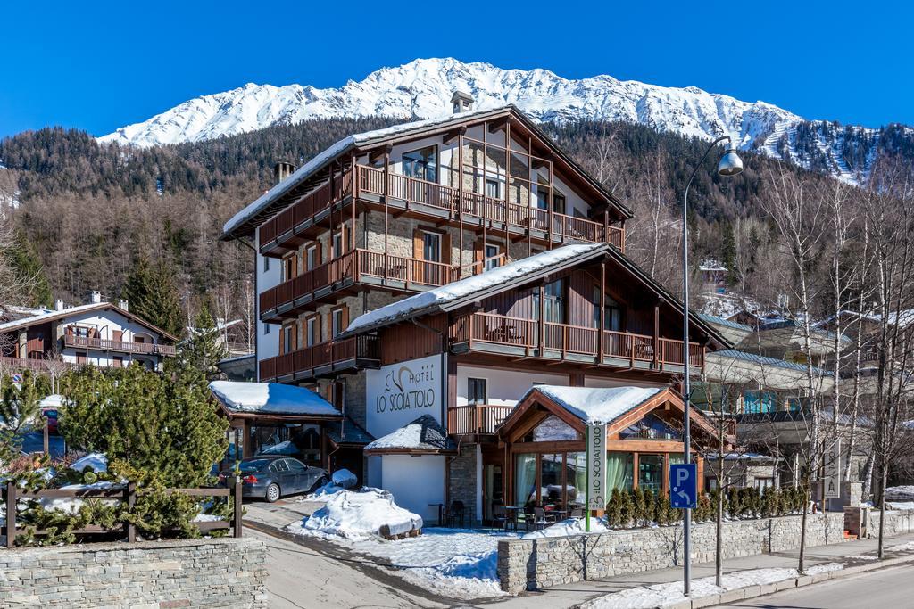 Hotel Lo Scoiattolo Courmayeur Buitenkant foto